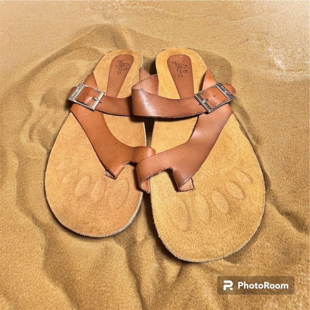 Yokono size 9 tan sandal slipper
